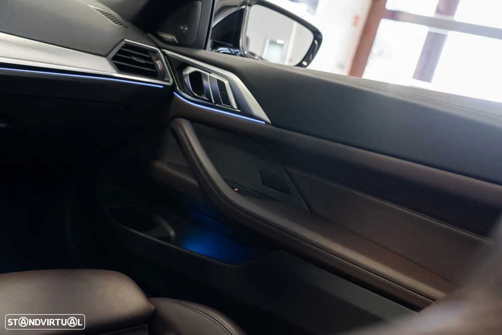 BMW 420 d Desportiva M Auto - 26