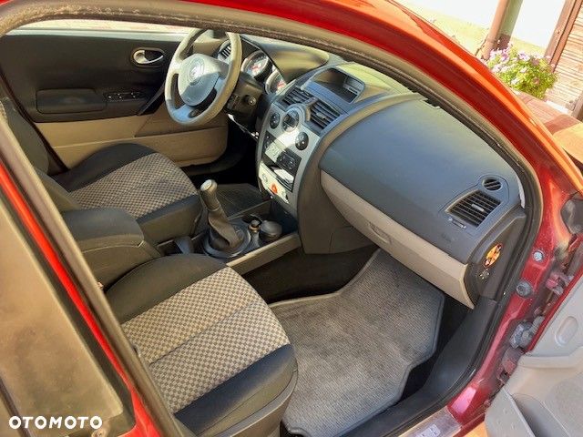 Renault Megane 1.6 Confort Authentique - 14