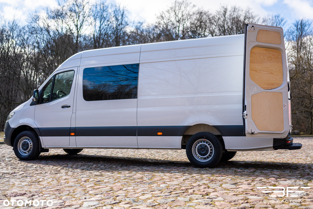 Mercedes-Benz Sprinter 319 - 7