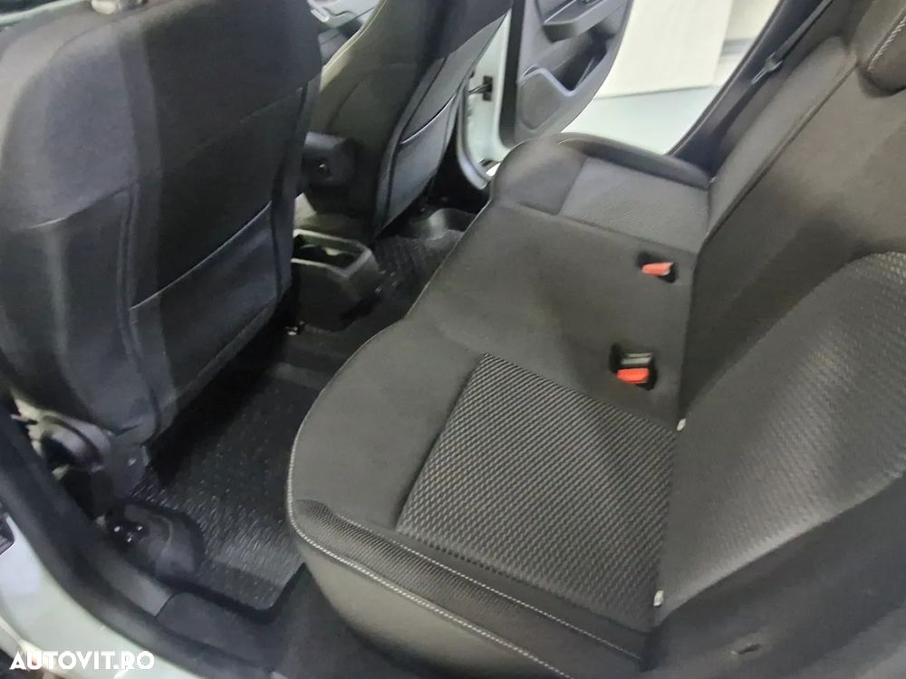 Dacia Duster 1.6 SCe Comfort - 7