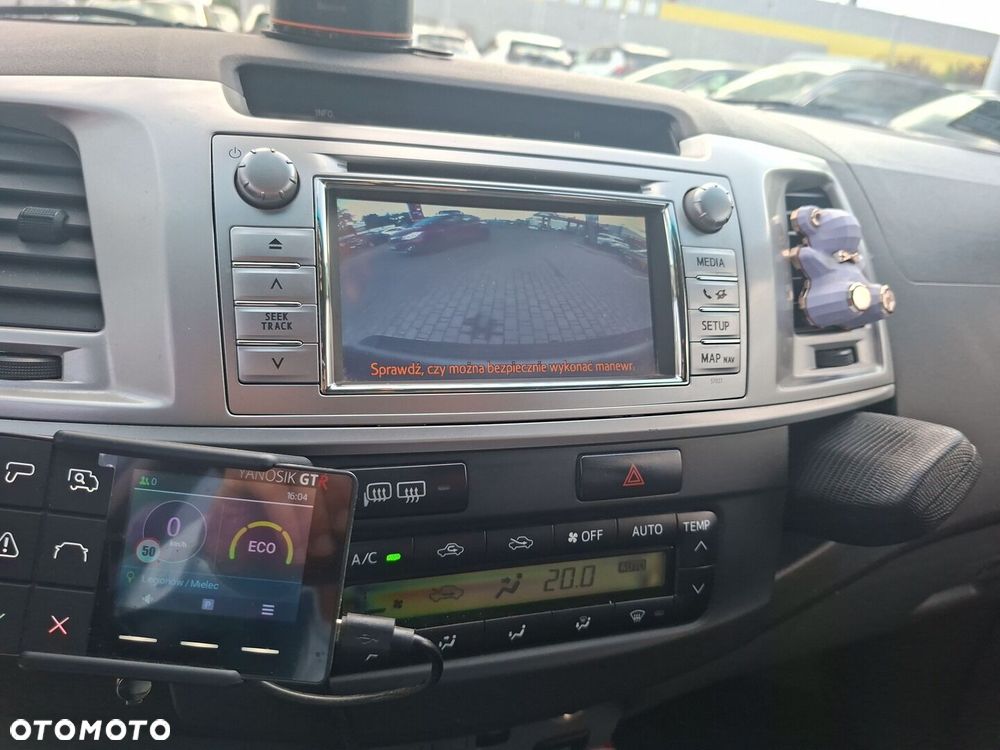 Toyota Hilux 3.0 D-4D SR5 - 19