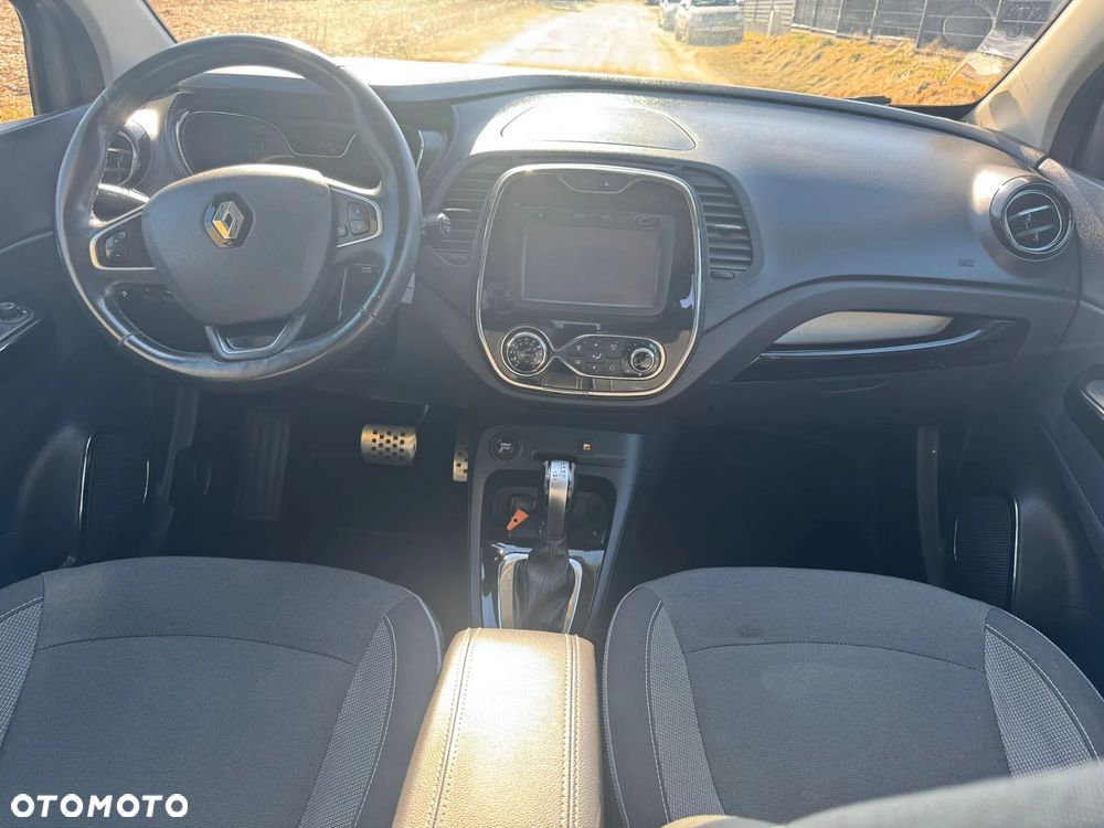 Renault Captur - 19