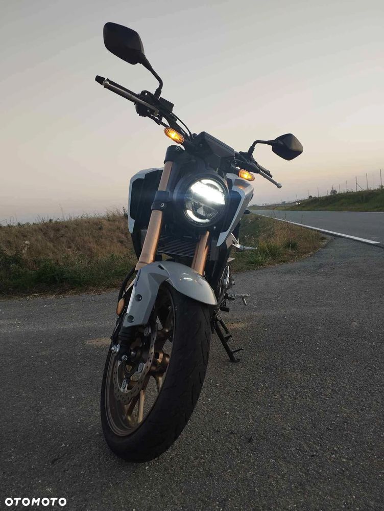 Honda CB - 3