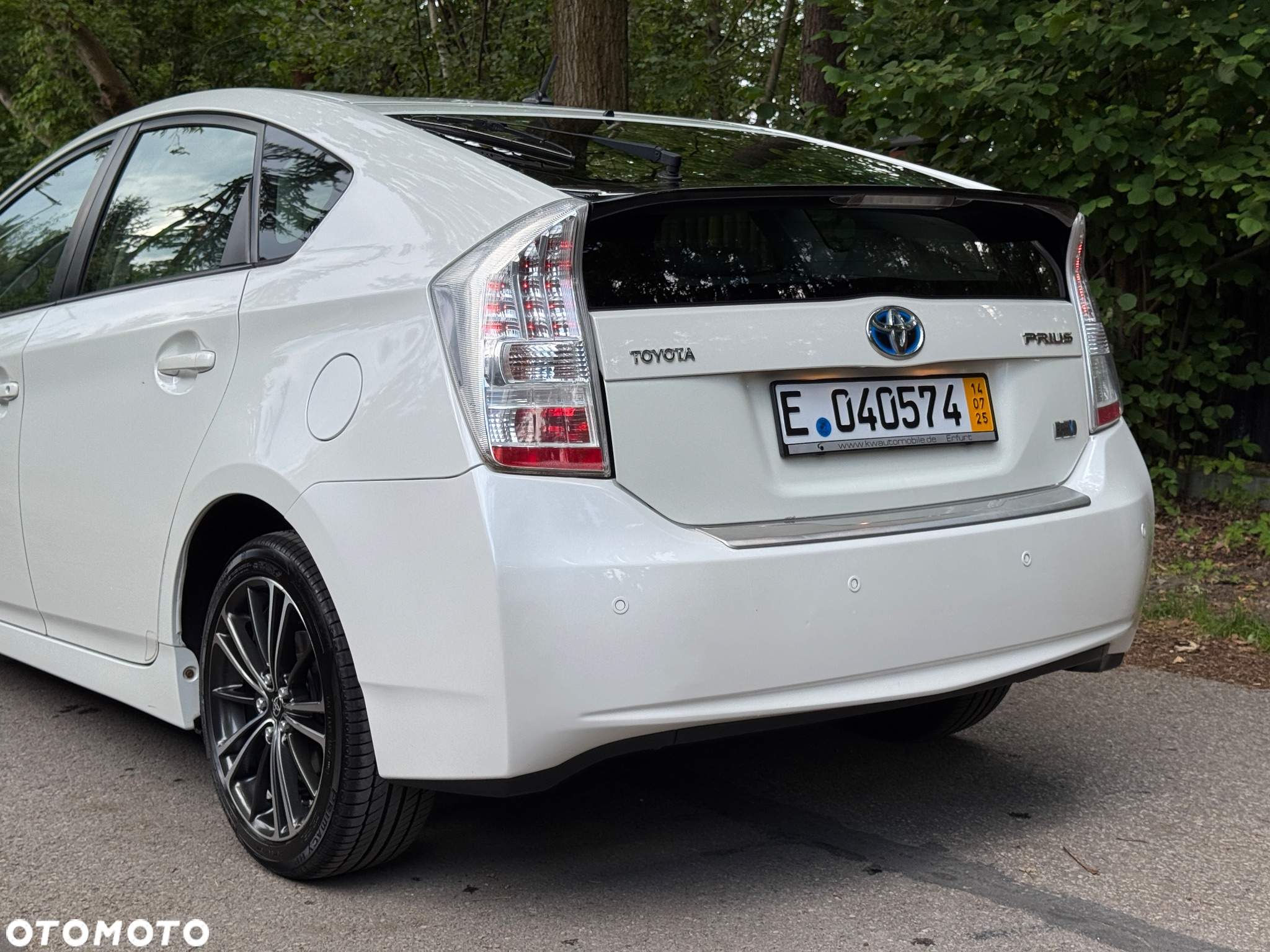 Toyota Prius - 12