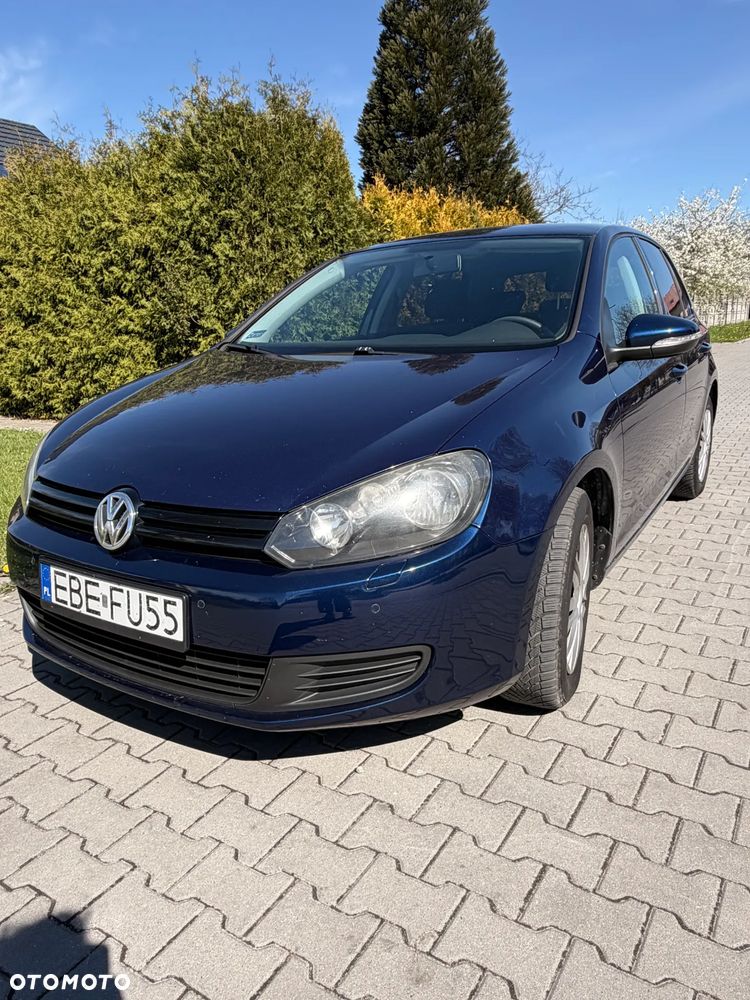 Volkswagen Golf - 8