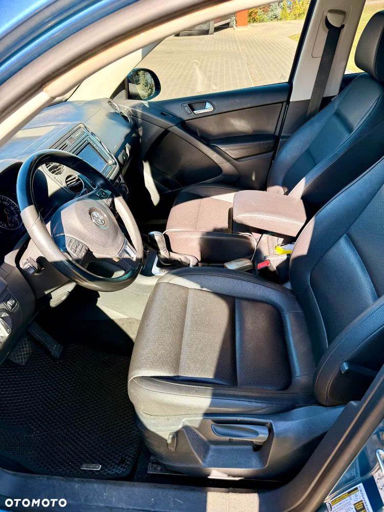 Volkswagen Tiguan - 11