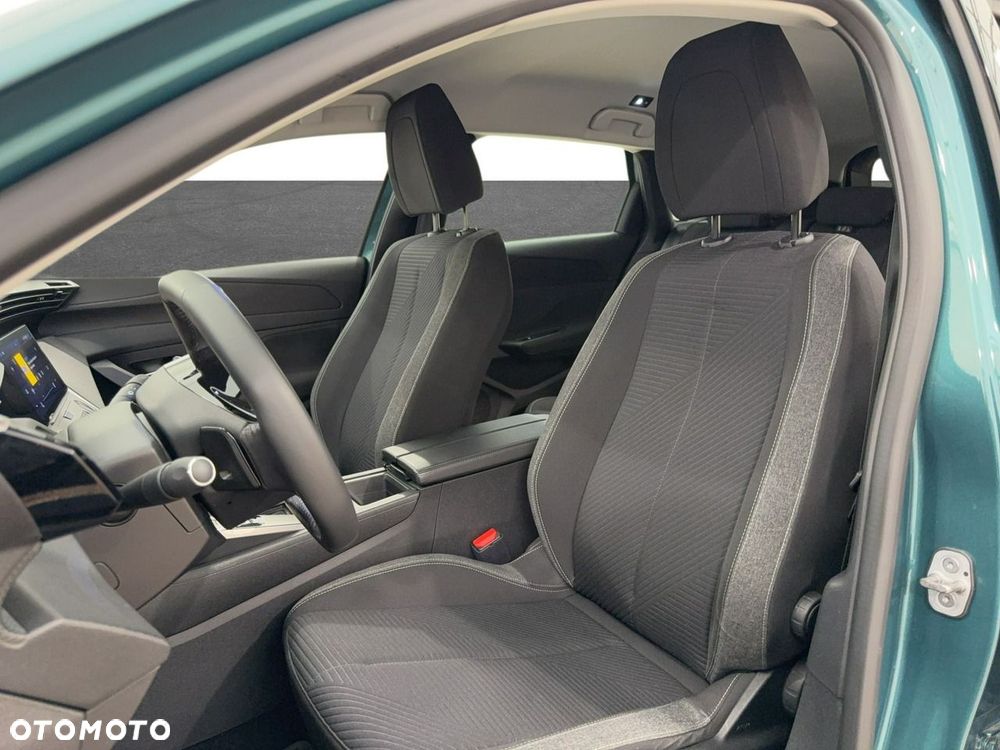 Peugeot 308 - 11