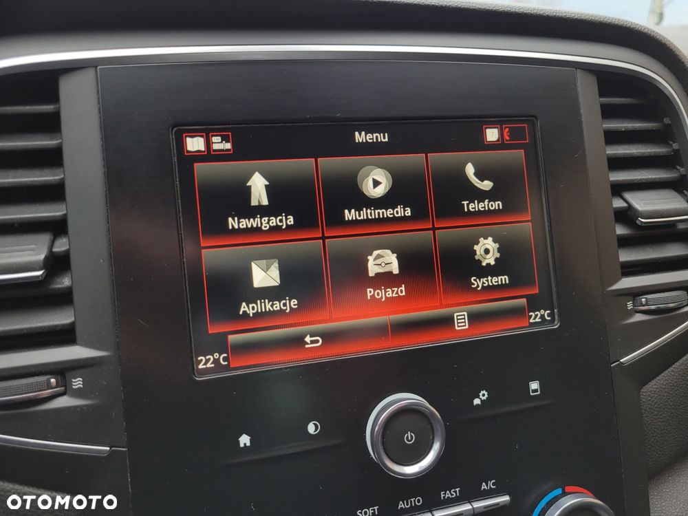 Renault Megane ENERGY TCe 140 EDC LIMITED - 24