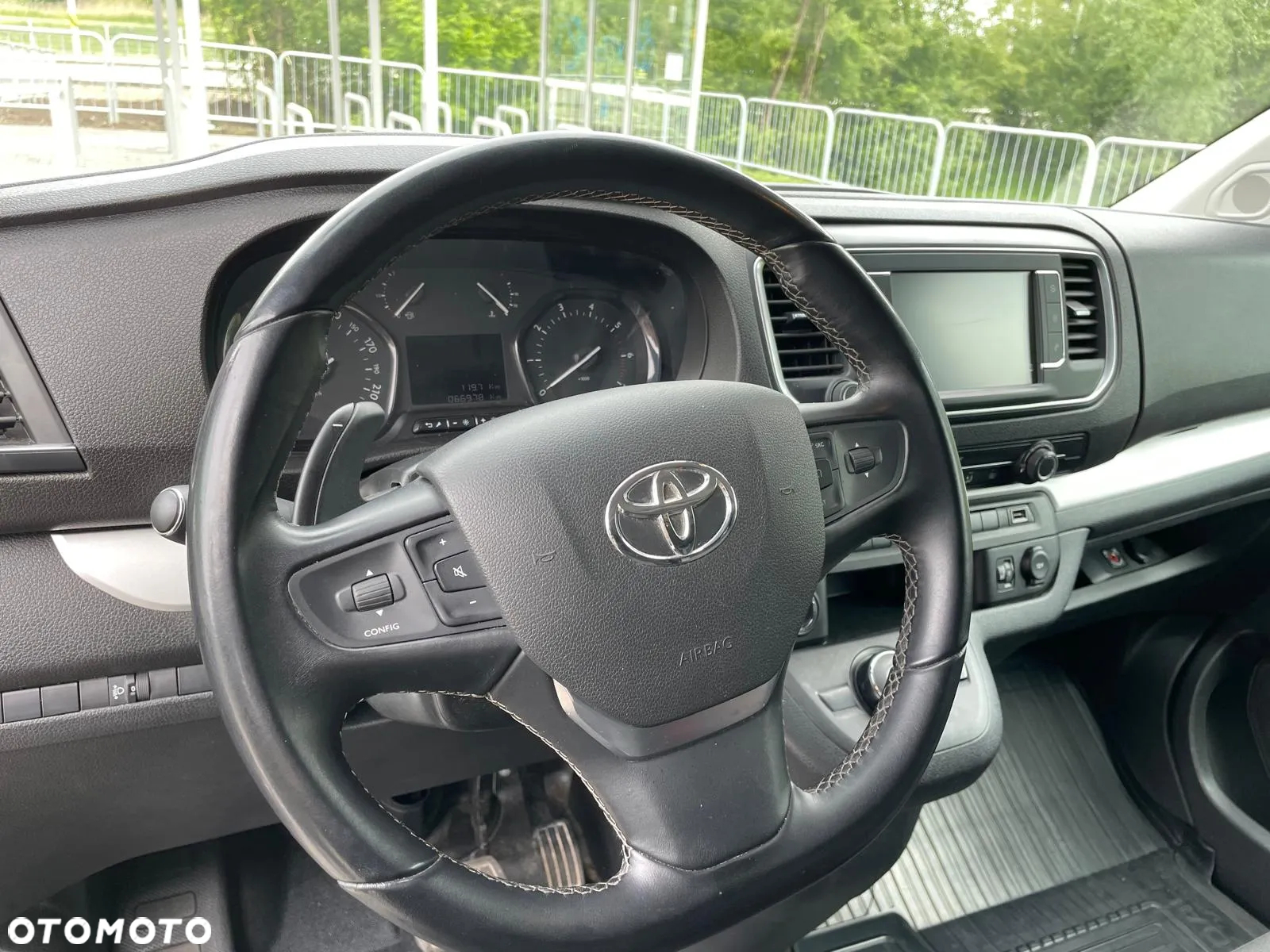 Toyota Proace Verso - 17