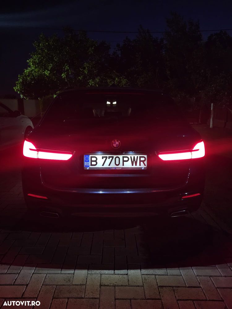 BMW Seria 5 520d EfficientDynamics Edition AT - 11