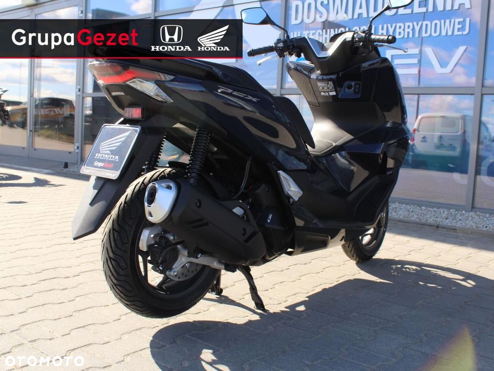 Honda PCX - 11