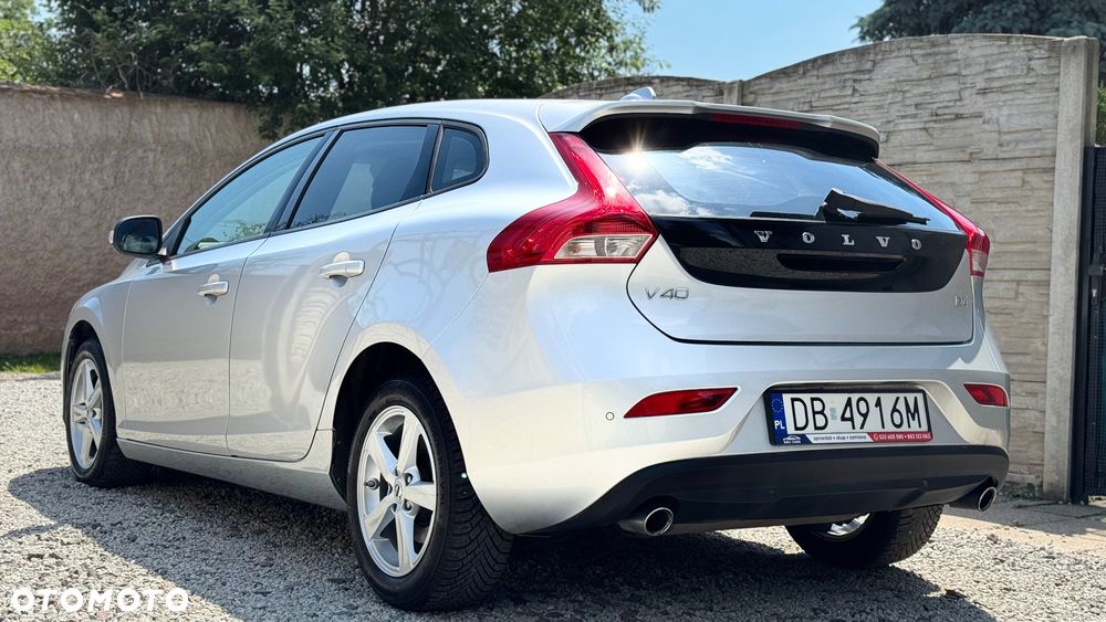 Volvo V40 D4 Drive-E Summum - 18
