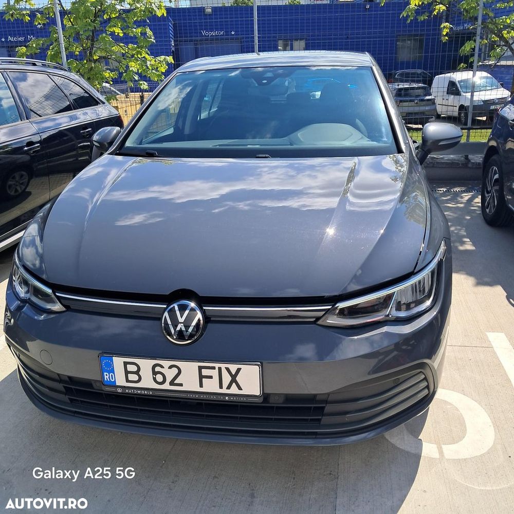 Volkswagen Golf 2.0 TDI DSG Life - 2