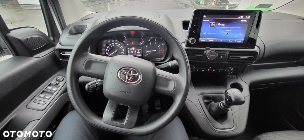 Toyota Proace City Verso 1.5 D-4D Business - 6