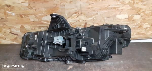 Ótica Dto Bmw 2 Active Tourer (U06) 220I Mild Hybrid - 8