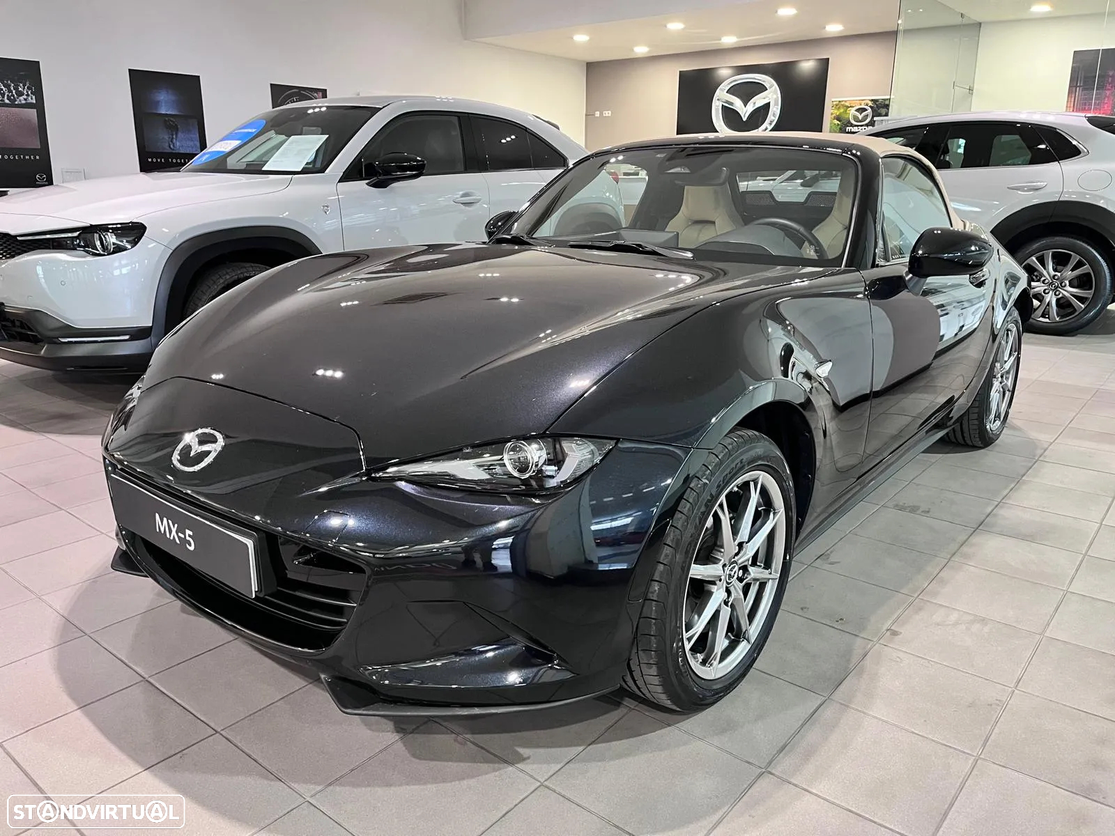 Mazda MX-5 1.5 Sky-G Kazari - 2