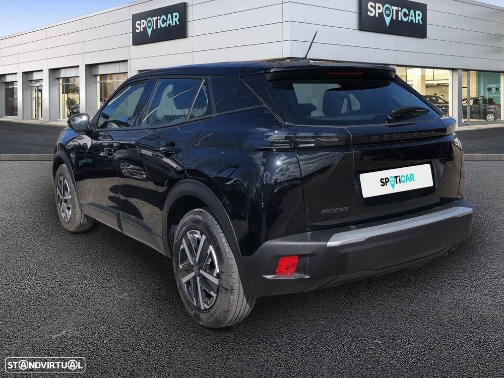 Peugeot 2008 - 7