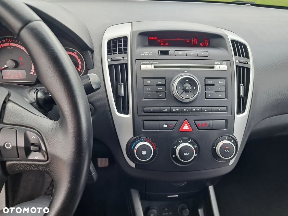 Kia Ceed 1.6 L - 20