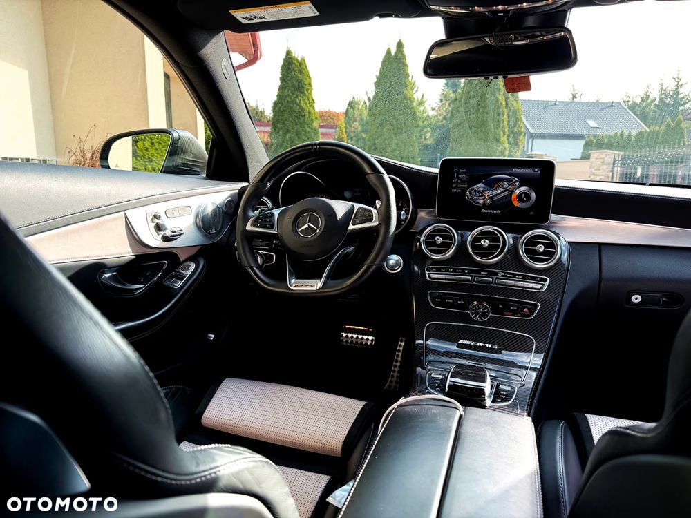 Mercedes-Benz Klasa C AMG 63 Coupe S AMG Speedshift 7G-MCT - 14