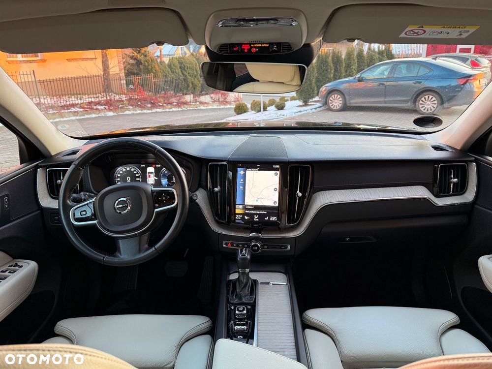 Volvo XC 60 D4 Inscription - 24