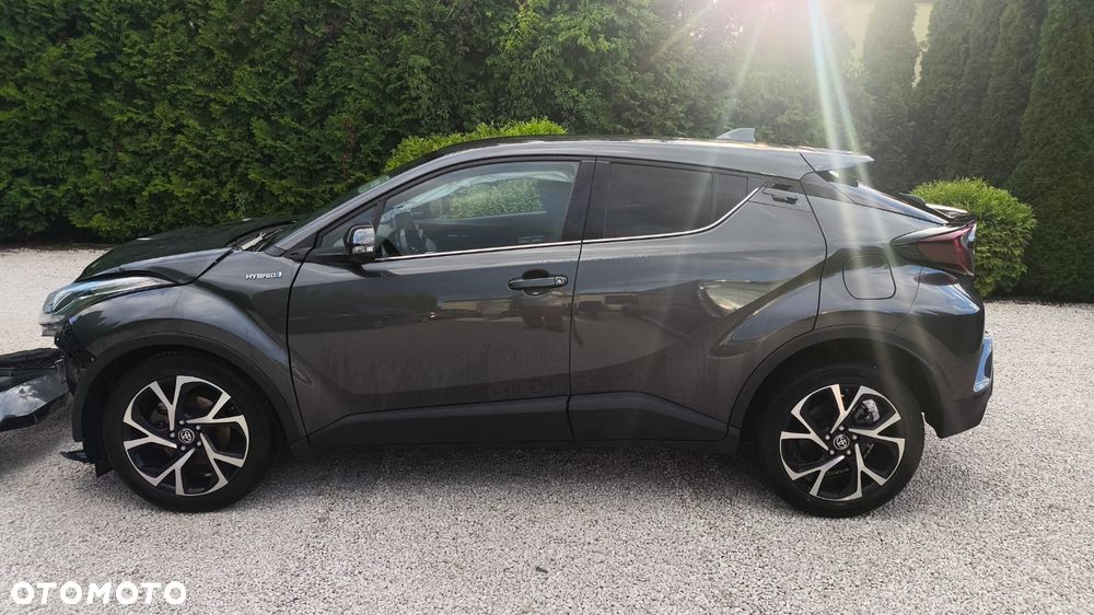 Toyota C-HR - 3