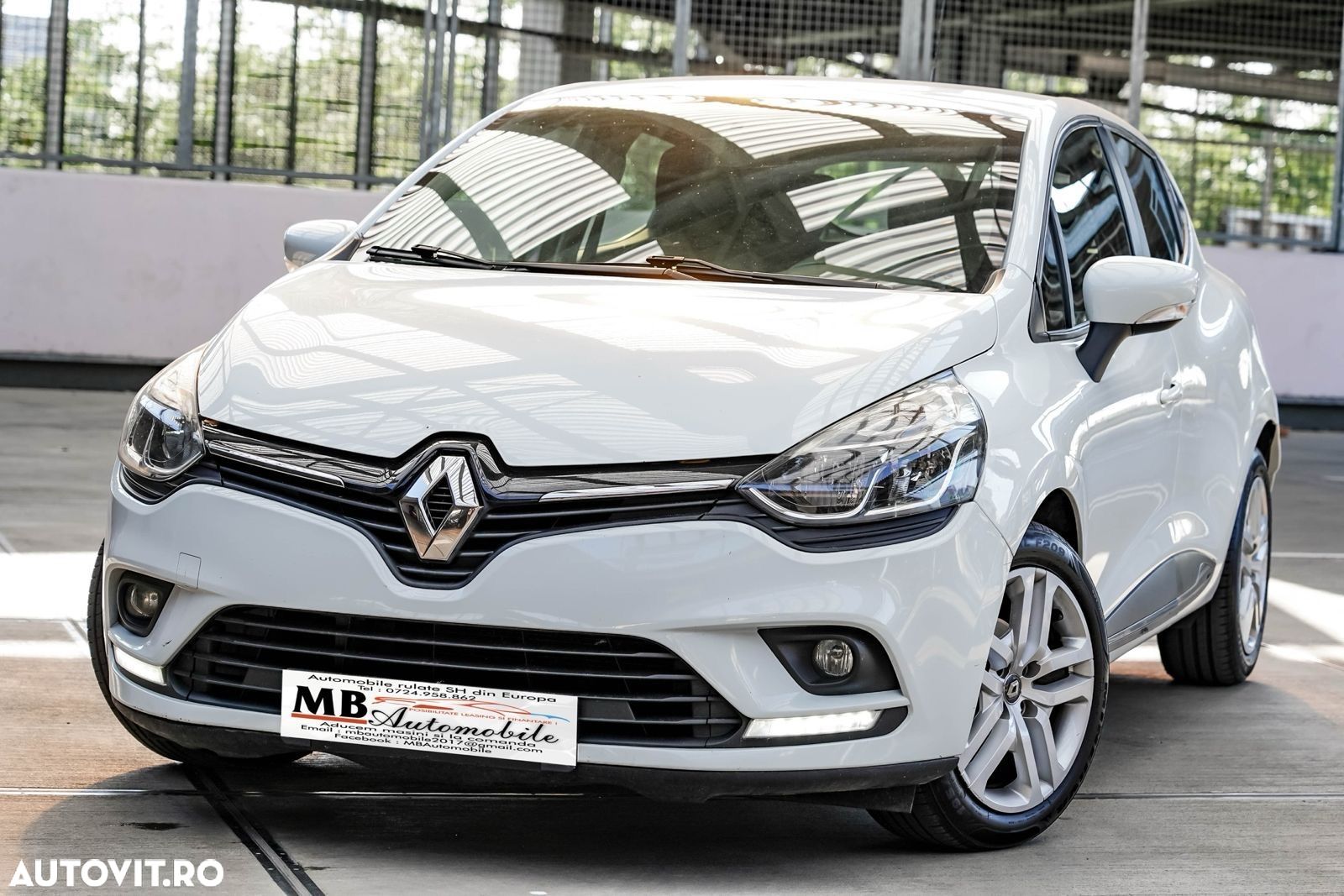 Renault Clio IV 1.2 Life - 1
