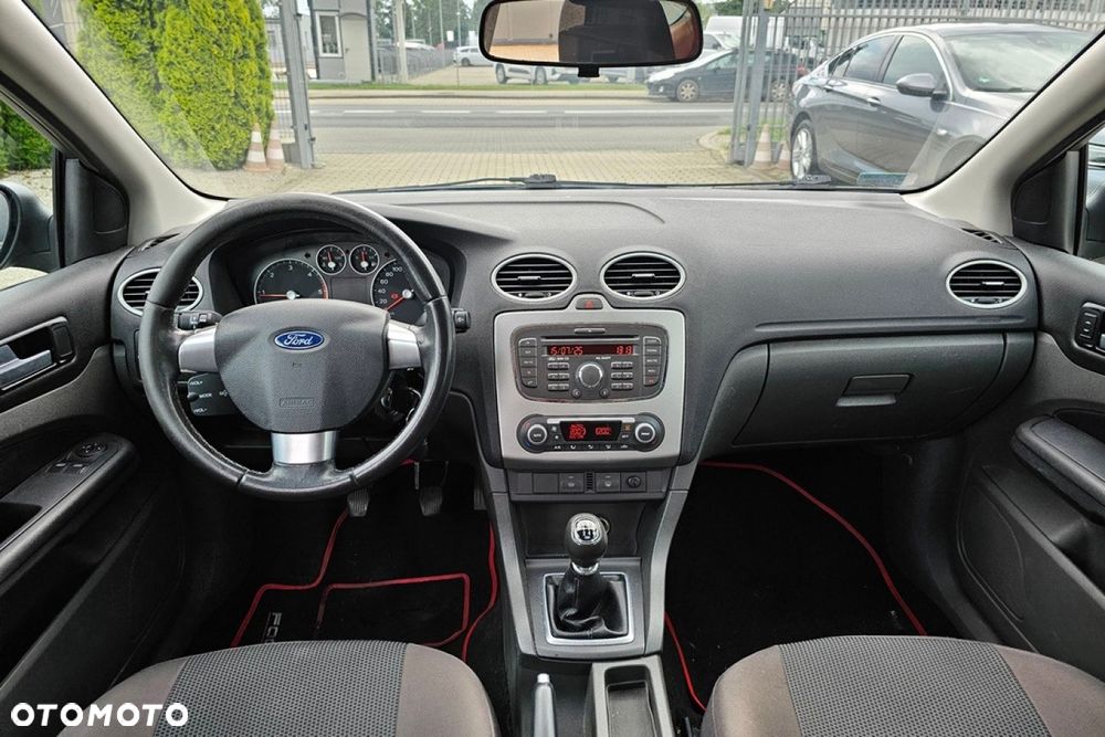 Ford Focus - 12