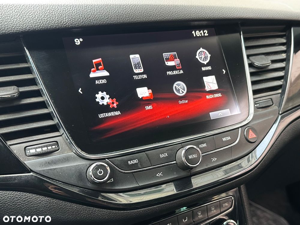 Opel Astra 1.4 T Dynamic S&S - 12