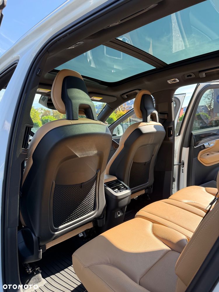 Volvo XC 90 T6 AWD Momentum 7os - 17