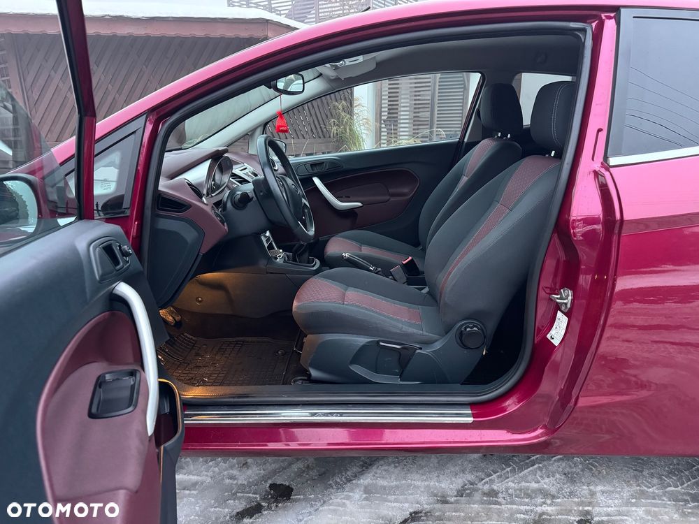 Ford Fiesta 1.6 Ti-VCT Ghia - 17