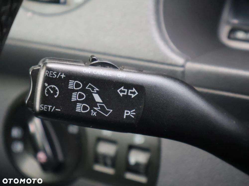 Volkswagen Caddy - 12