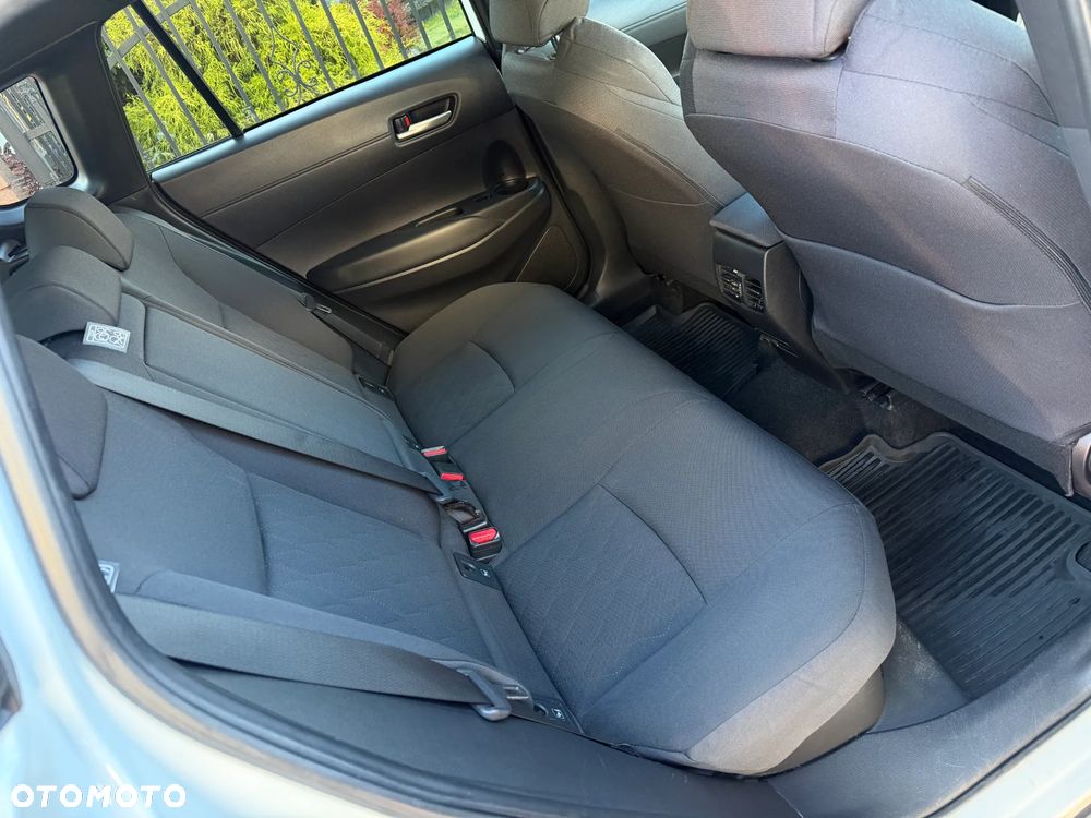 Toyota Corolla Cross 2.0 Hybrid Comfort - 34