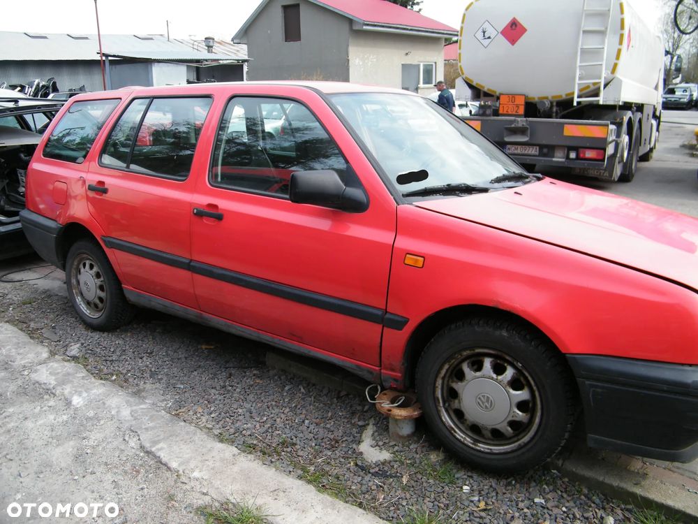 VW Golf III 1.9 D 64KM silnik 1Y skrzynia CHC lakier LP3H/ L91Q - 2