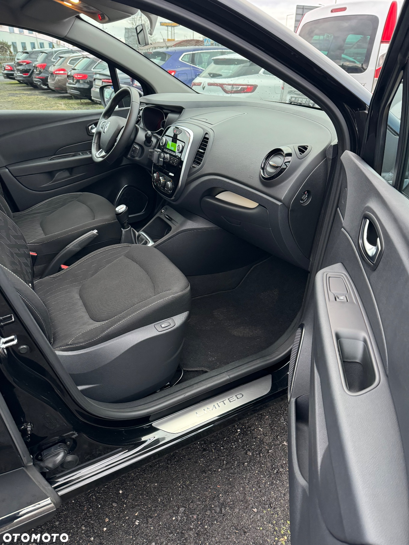 Renault Captur (ENERGY) TCe 90 LIMITED - 14