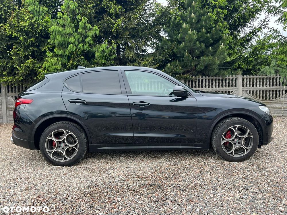 Alfa Romeo Stelvio 2.2 JTDM Executive Q4 - 37