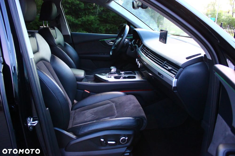 Audi Q7 - 38