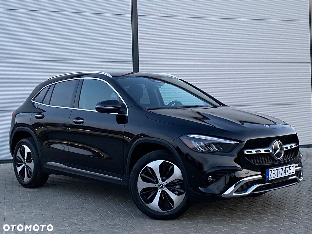 Mercedes-Benz GLA 250 - 15