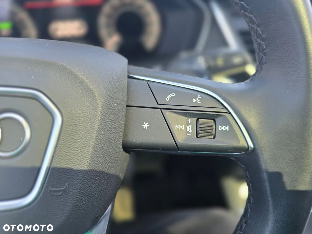 Audi Q5 50 TFSI e Quattro S tronic sport - 15