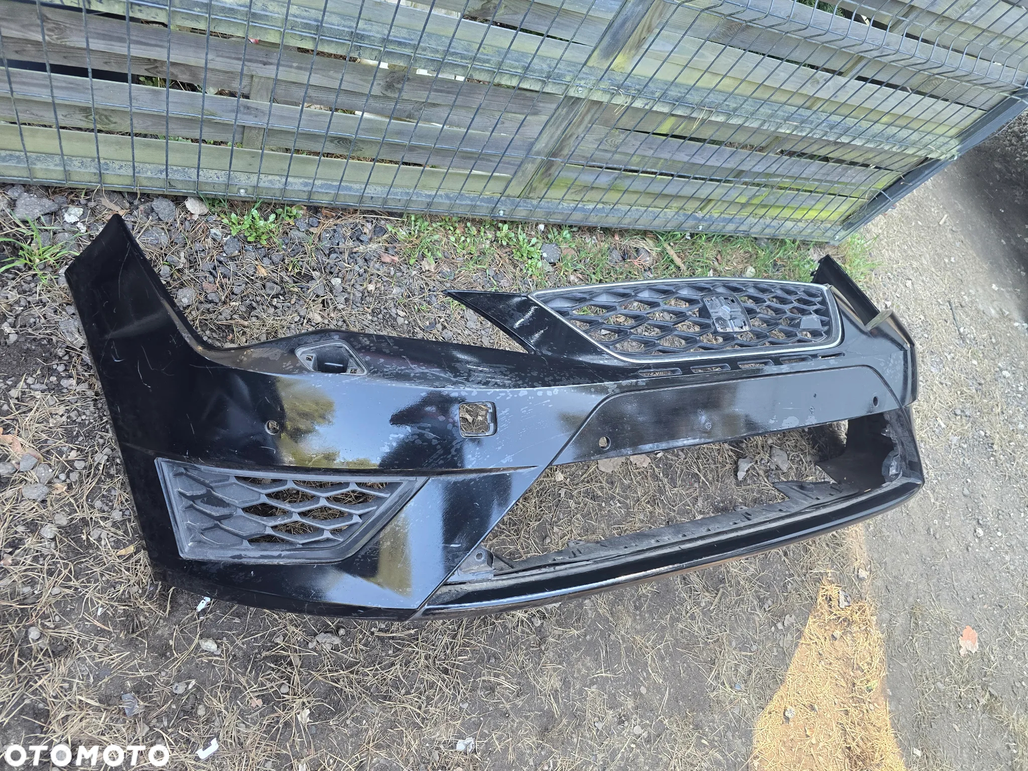 Seat Leon cupra 5f0 przed liftem zderzak grill przód - 2