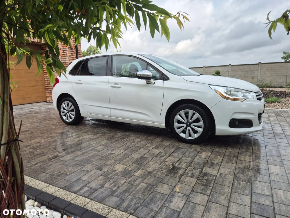 Citroën C4 e-HDi 115 Exclusive - 11