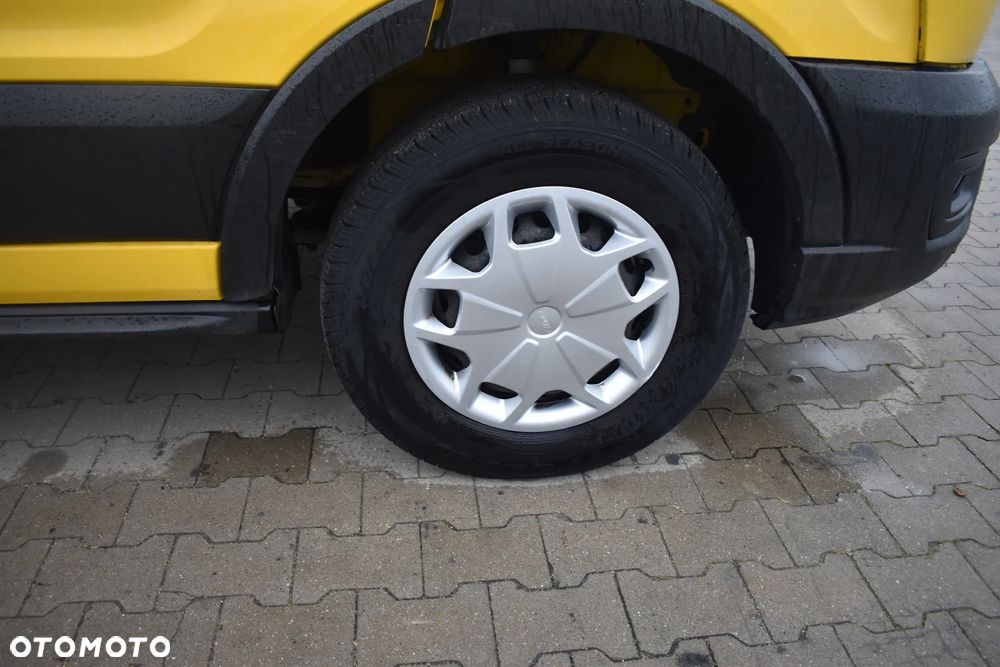 Ford Transit - 11