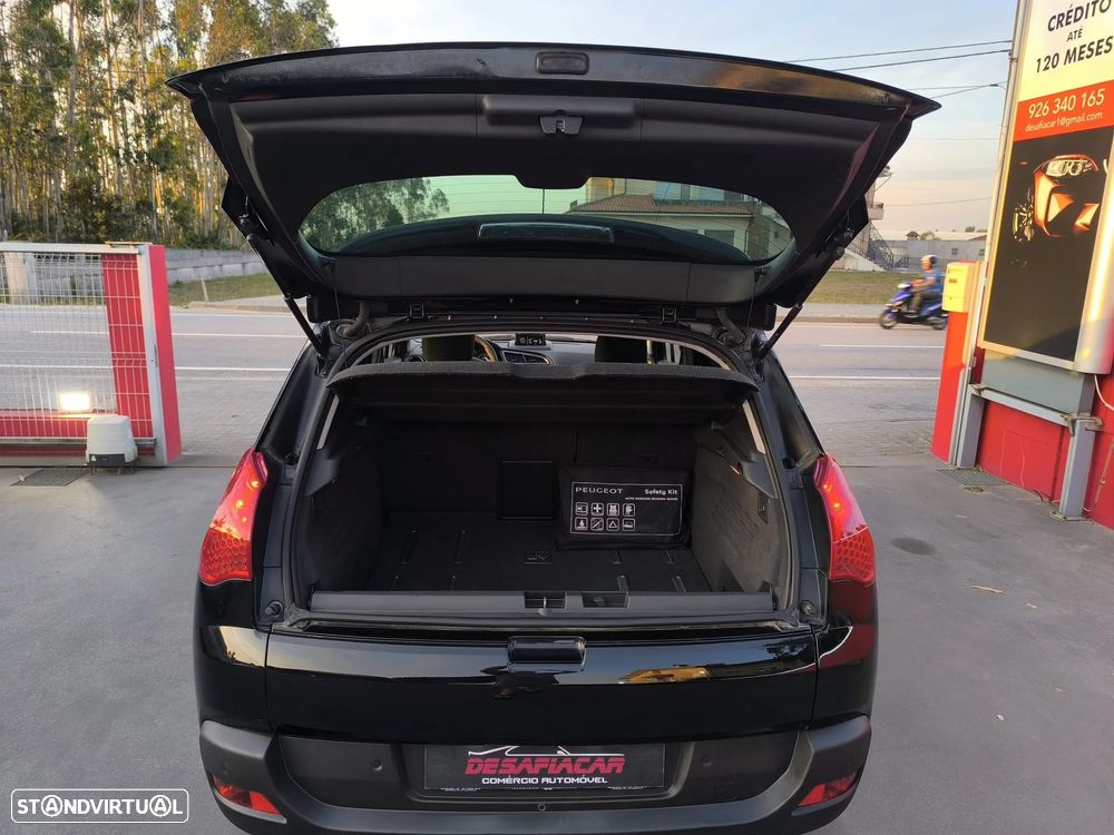 Peugeot 3008 2.0 HDi Hybrid4 - 57