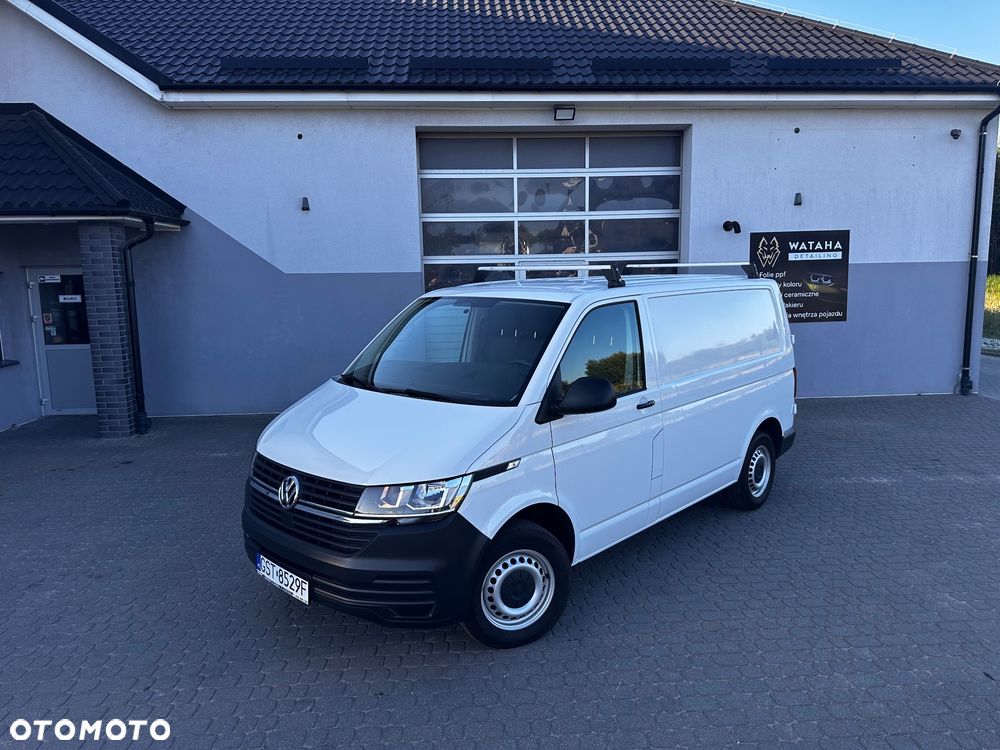 Volkswagen Transporter - 1