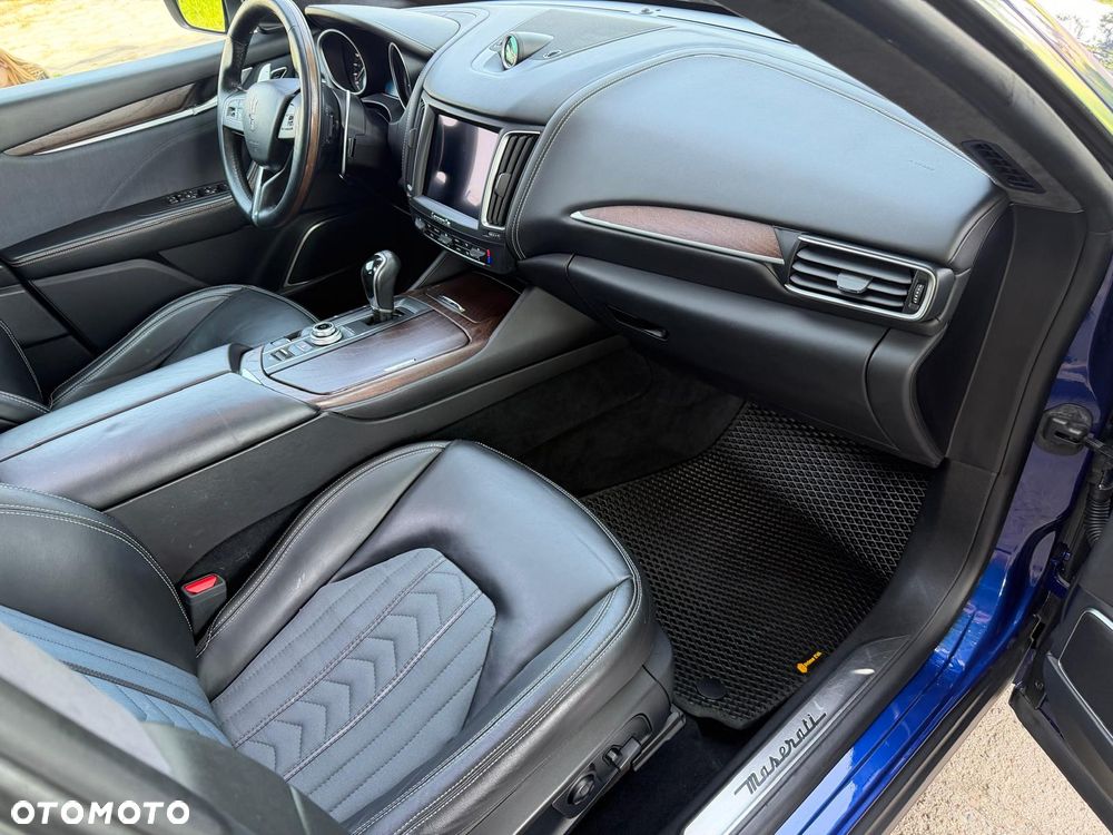 Maserati Levante S Q4 - 29