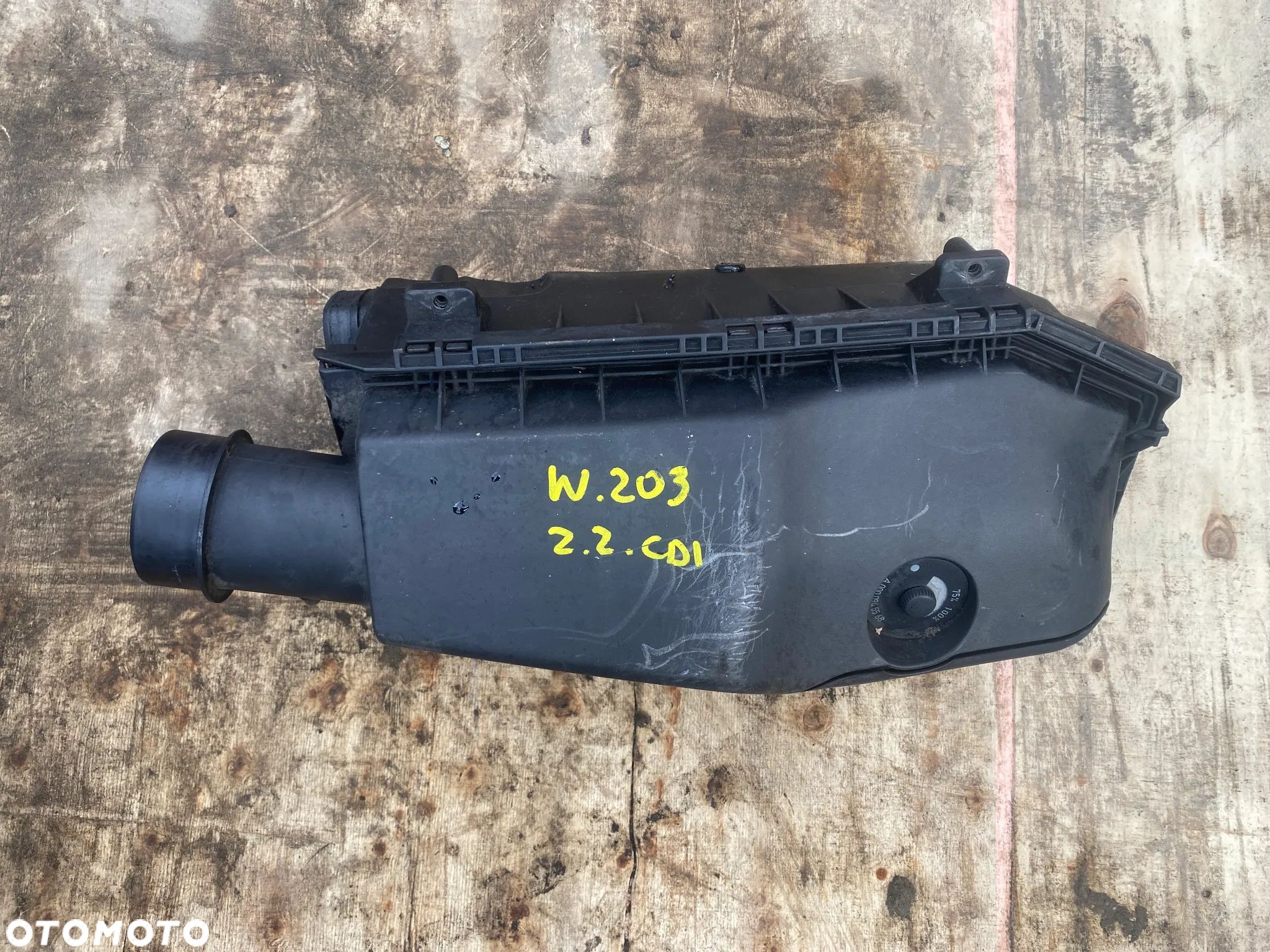 Obudowa filtra powietrza A6110902301 Mercedes W203 2.2 CDI OE - 1