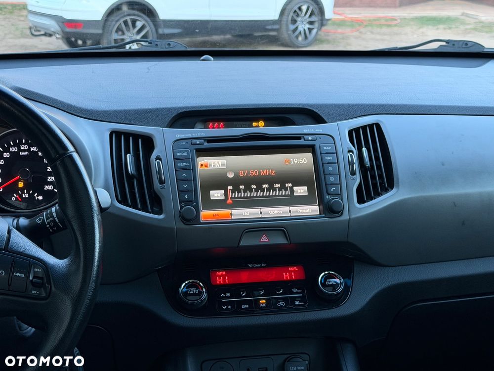 Kia Sportage - 16
