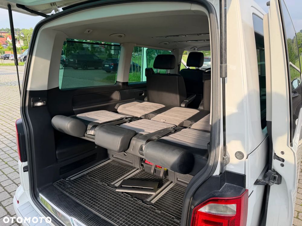 Volkswagen Multivan 2.0 TDI L1 Comfortline DSG - 22