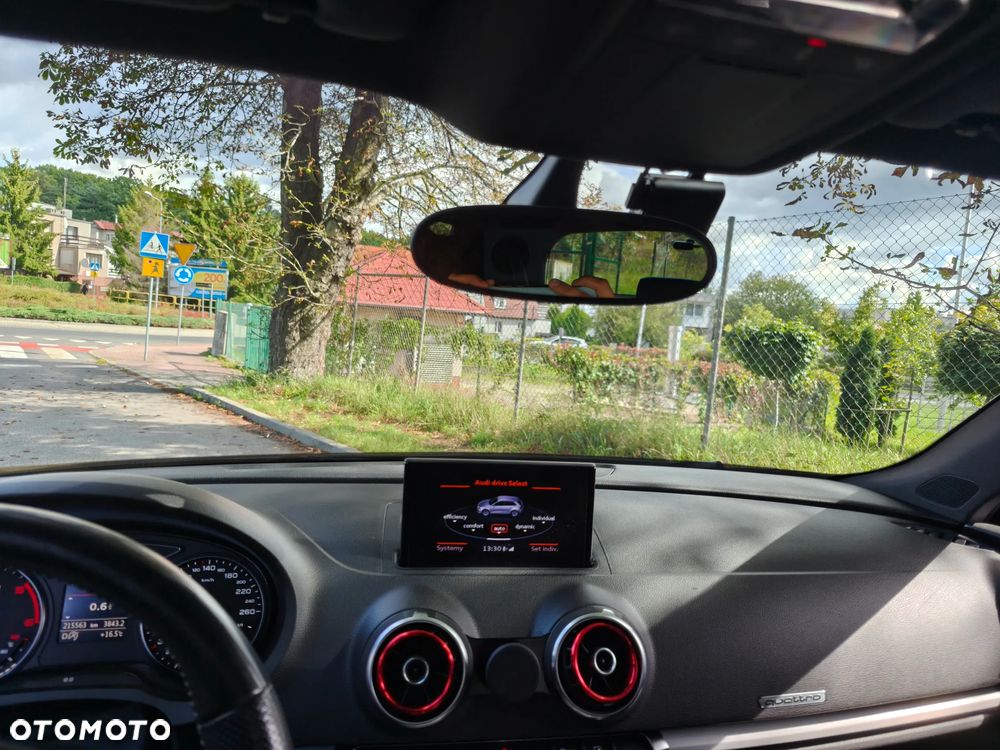 Audi A3 Sportback 2.0 TDI clean diesel Quattro Ambiente S tronic - 9