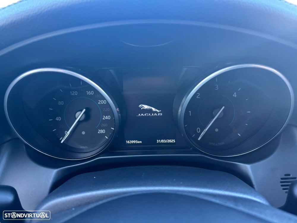 Jaguar XF 2.0 D Prestige Aut. - 26