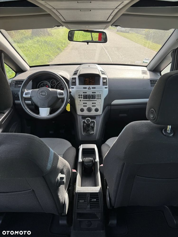 Opel Zafira 1.7 CDTI Cosmo - 28